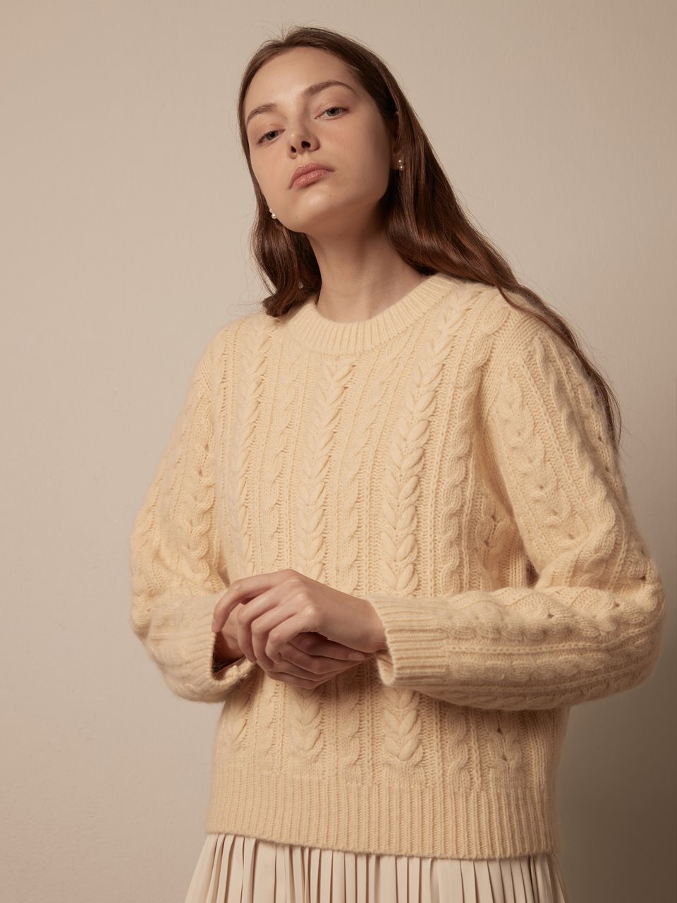 Embroidery cable angora knit pullover - Butter